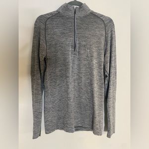 Men’s Lululemon shirt